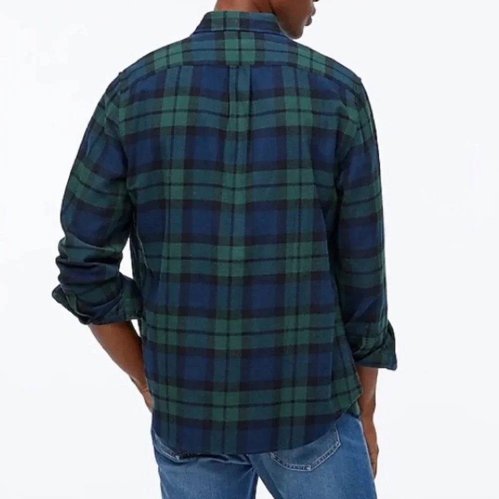 EUC‎ Men's J. CREW Classic Plaid Flannel 